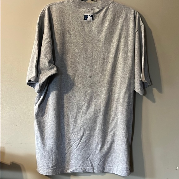 Gray Braves Tee - Picture 6 of 6